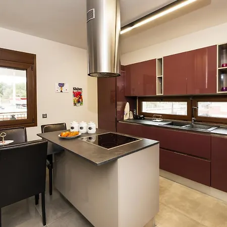 Beautiful Modern House With Meteora View * Kalambaka